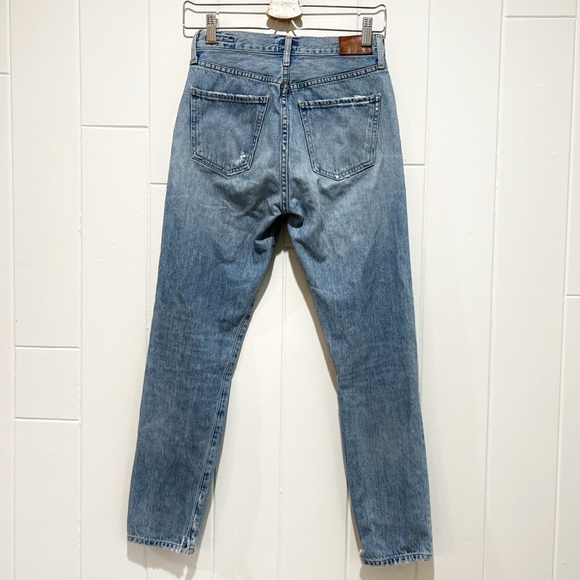 Citizens of Humanity Liya High Rise Ripped Knee Classic Fit Crop Jeans - Picture 3 of 7